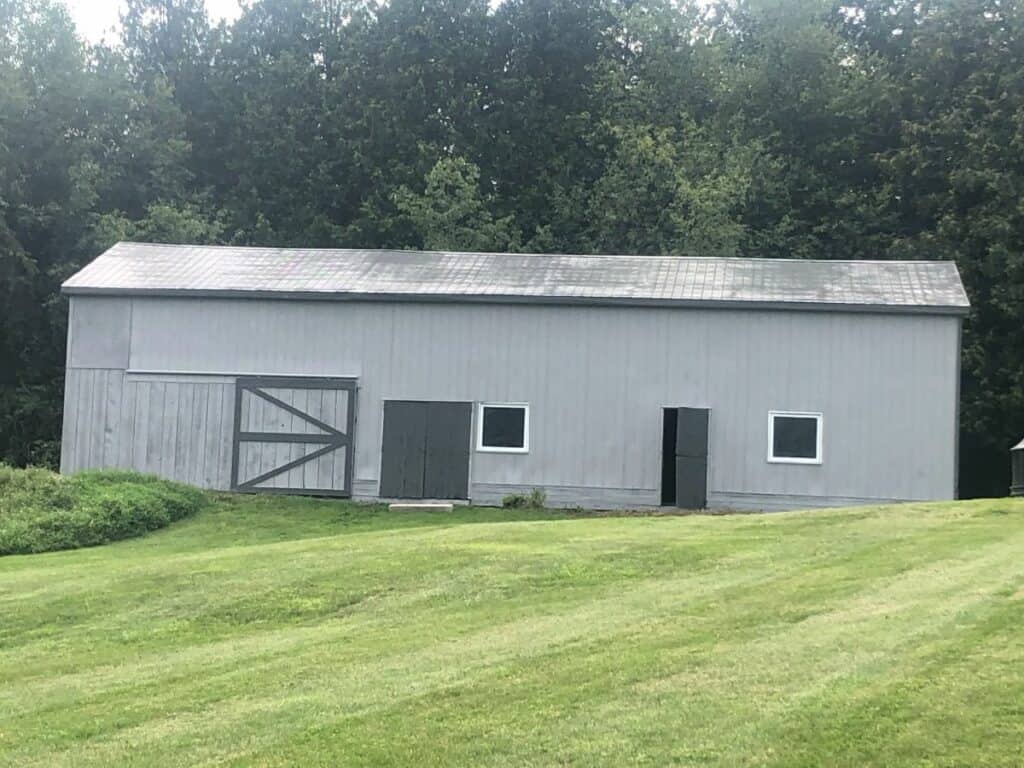 a well maintained barn in Ontario